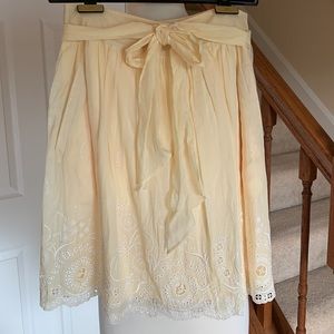 SUPER RARE Elie Tahari embroidered skirt